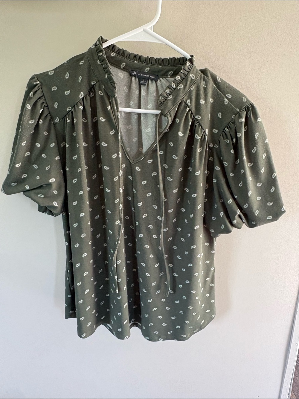 Olive Green Paisley-Print Puff Sleeve Blouse